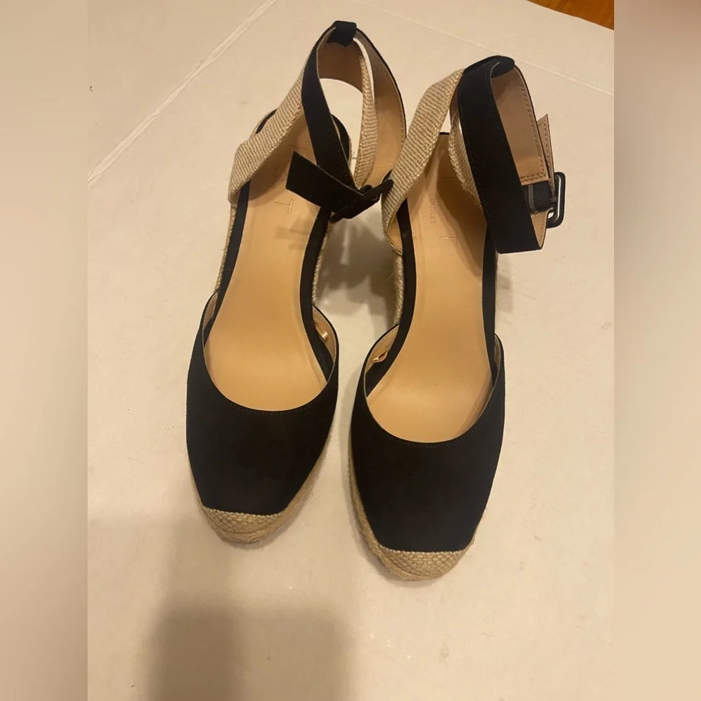LOFT Black and Natural Espadrille Wedge Sandals